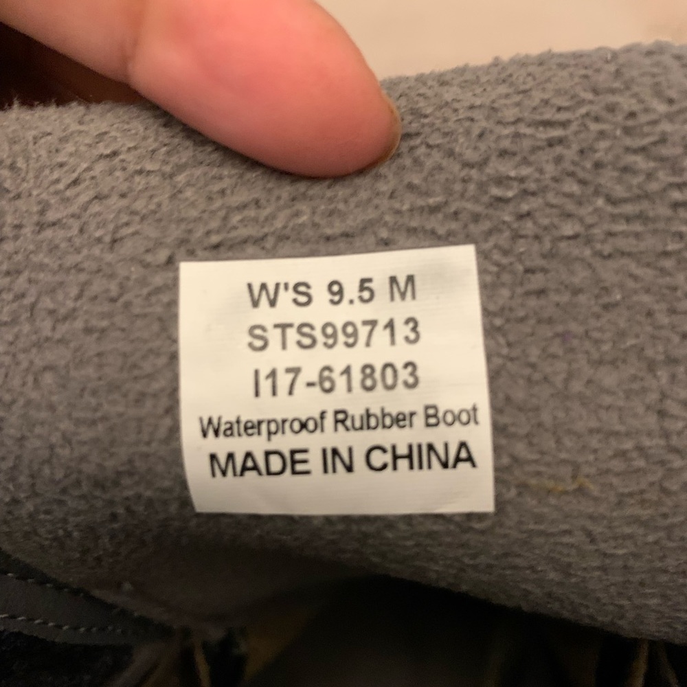 Beautiful Gray Leather Sperry “Duck” Boots - Size… - image 4